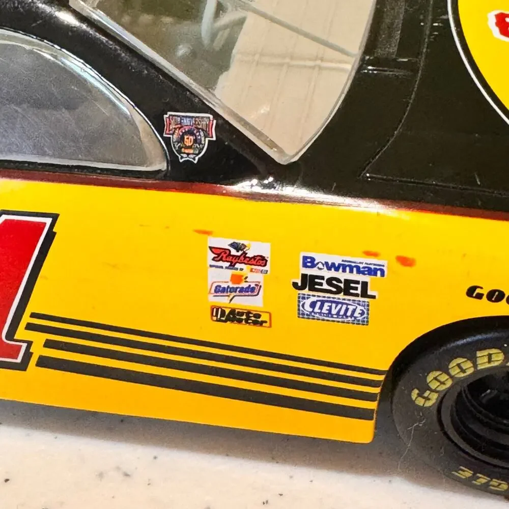 Nascar 1998 Chevy Monte Carlo #1‎ Pennzoil Steve Park Die Cast Car 1:24 Hasbro
